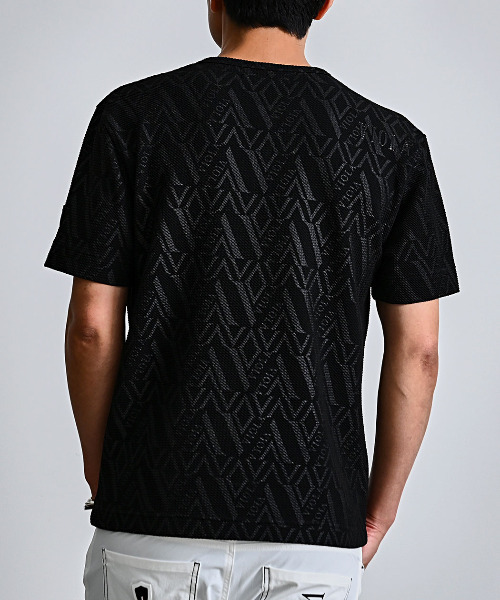 VIOLA(ヴィオラ)の「『VIOLA rumore/ヴィオラ ルモーレ』JQPRINTヘンリー(Tシャツ/カットソー・メンズ・ブラック/オフホワイト・L/LL/M)」の6枚目の写真