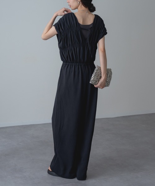 refinedworks（リファインドワークス）の「【refinedworks】UVカット 接触冷感 機能付き◎ リラックス サロペ パンツ（サロペット/オーバーオール・レディース・ブラック/カーキ・FREE）」の4枚目の写真
