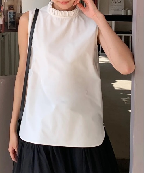 BIRTHDAY BASH(バースデイバッシュ)の「LORETTA FRILL HIGH NECK TOPS(ロレッタフリルハイネックトップス)(その他トップス・レディース・ホワイト・SMALL/MEDIUM)」の2枚目の写真