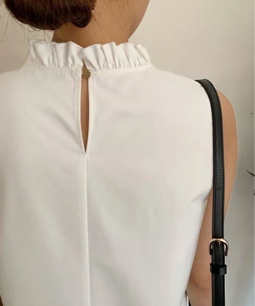 BIRTHDAY BASH(バースデイバッシュ)の「LORETTA FRILL HIGH NECK TOPS(ロレッタフリルハイネックトップス)(その他トップス・レディース・ホワイト・SMALL/MEDIUM)」の5枚目の写真