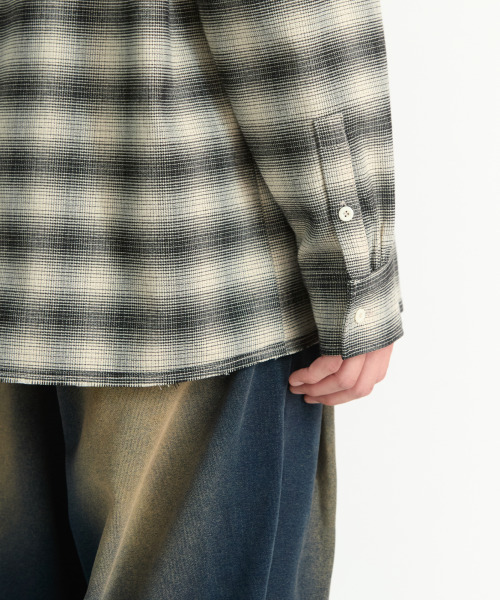 NONBLANK(ノンブランク)の「デニムスウェットパンツ_BLUE(デニムパンツ・メンズ・ブルー・SMALL/MEDIUM/LARGE/X-LARGE)」の14枚目の写真