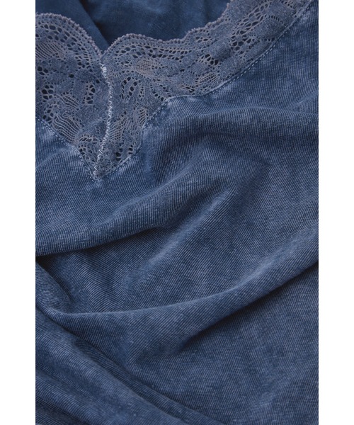 Intimissimi(インティミッシミ)の「"Denim Romance" コットン&レース トップス(キャミソール・レディース・ライトインディゴブルー・S/M)」の7枚目の写真