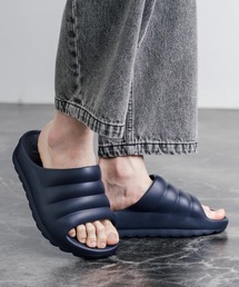TELIC（テリック）の「TELIC テリック W-CLOUD 厚底シャークソールスライドサンダル/リカバリーサンダル（サンダル）」
