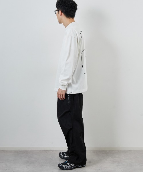 NANGA（ナンガ）の「【WEB先行予約】[NANGA/ナンガ] 別注 ドローコード付き バックプリントロンT（Tシャツ/カットソー・レディース・ホワイト/ブラック・L/M/S）」の3枚目の写真