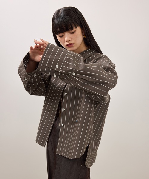 ADAM ET ROPE'（アダムエロペ）の「NALIYAショートシャツ（シャツ/ブラウス・レディース・キナリ/ブラウン系その他・FREE）」の5枚目の写真