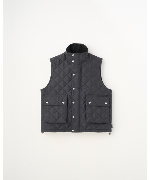 Traditional Weatherwear(トラディショナルウェザーウェア)の「ELGIN QUILTED VEST(ベスト・メンズ・ブラック×ブラック/ブラウン・36/38)」の3枚目の写真