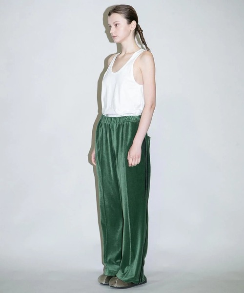 my beautiful landlet（マイビューティフルランドレット）の「【my beautiful landlet】 COTTON VELOUR TRACK FLARE PANTS（その他パンツ・メンズ・ネイビー/レッド/グリーン・1/0）」の5枚目の写真