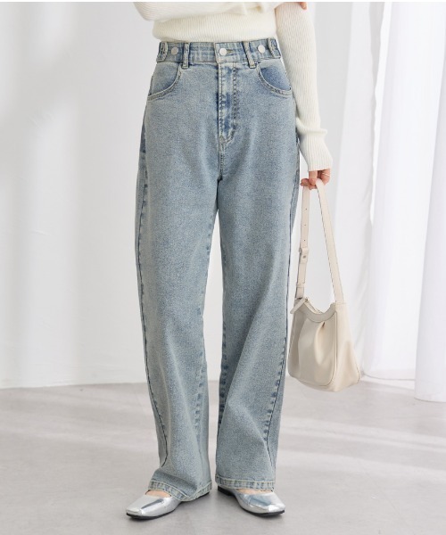 Viola e Viola（ヴィオラエヴィオラ）の「あったか裏起毛　隠しゴムストレートパンツ（デニムパンツ・レディース・ライトブルー/ネイビー/ダークネイビー・LL/M/L）」の8枚目の写真