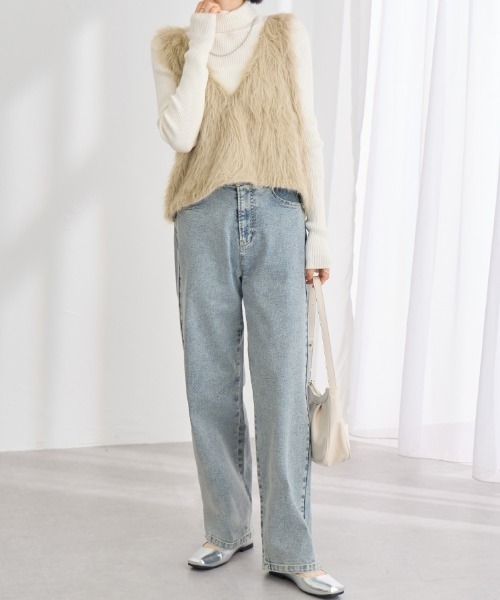 Viola e Viola（ヴィオラエヴィオラ）の「あったか裏起毛　隠しゴムストレートパンツ（デニムパンツ・レディース・ライトブルー/ネイビー/ダークネイビー・LL/M/L）」の10枚目の写真