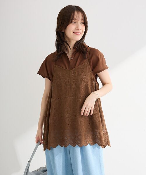 Green Parks(グリーンパークス)の「SET2点刺しゅうキャミ+シャツ(シャツ/ブラウス・レディース・ブラウン/オフホワイト/ブラック・FREE)」の12枚目の写真