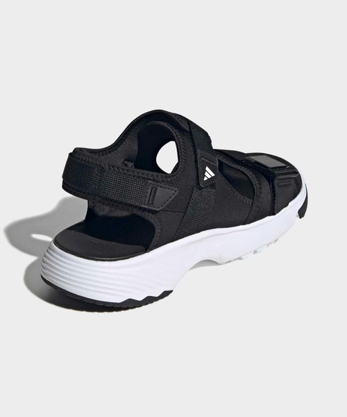 adidas(アディダス)の「ライフスタイル サンダル / LIFESTYLE SANDAL / アディダス adidas スニーカーサンダル(サンダル・メンズ・ブラック×ホワイト・26.5cm/25.5cm/27.5cm/28.5cm/24.5cm/22.5cm/23.5cm)」の8枚目の写真