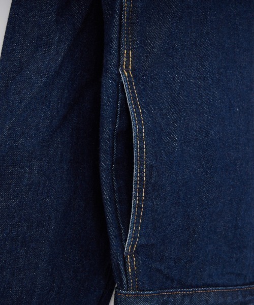 Levi's（リーバイス）の「[Levi’s/リーバイス] TYPE 1 TRUCKER デニムジャケット(インディゴブルー)（デニムジャケット・レディース・インディゴブルー・L/M/XL）」の7枚目の写真