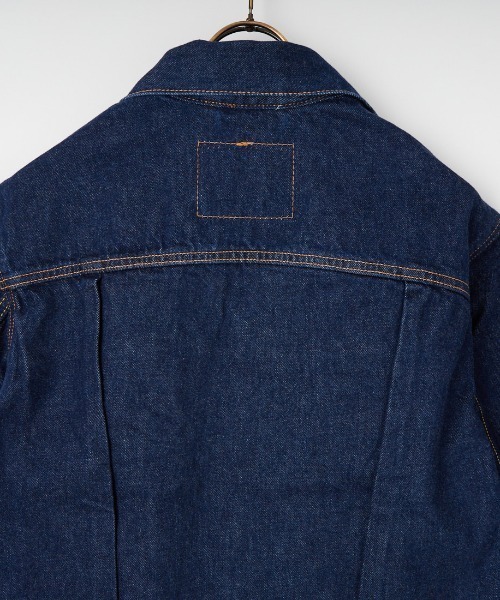 Levi's（リーバイス）の「[Levi’s/リーバイス] TYPE 1 TRUCKER デニムジャケット(インディゴブルー)（デニムジャケット・レディース・インディゴブルー・L/M/XL）」の8枚目の写真