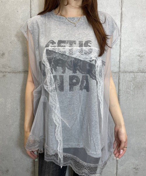 ROGER AND RAW(ロジャーアンドロウ)の「シフォンレースレイヤード プリントトップス(Tシャツ/カットソー・レディース・ホワイト/ブラック/グレー・FREE)」の11枚目の写真