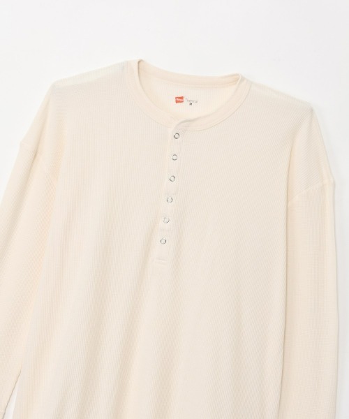 HANES(ヘインズ)の「【Hanes/ヘインズ】レディース Thermal for HER ヘンリーネックTシャツ(Tシャツ/カットソー・レディース・レッド/オフホワイト/グレー系・LARGE/MEDIUM)」の15枚目の写真