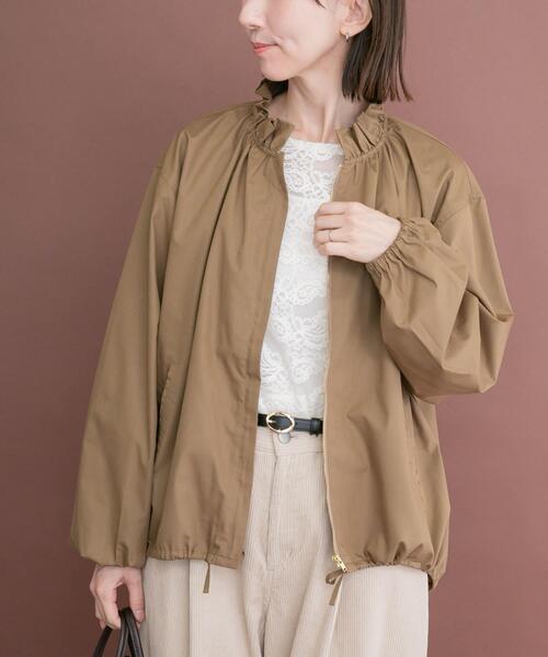 ITEMS URBANRESEARCH（アイテムズ アーバンリサーチ）の「フリル襟ブルゾン（ブルゾン・レディース・カーキ/ライトブラウン/ブラック・FREE）」の3枚目の写真