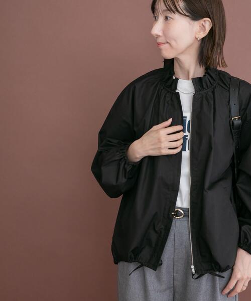 ITEMS URBANRESEARCH（アイテムズ アーバンリサーチ）の「フリル襟ブルゾン（ブルゾン・レディース・カーキ/ライトブラウン/ブラック・FREE）」の5枚目の写真