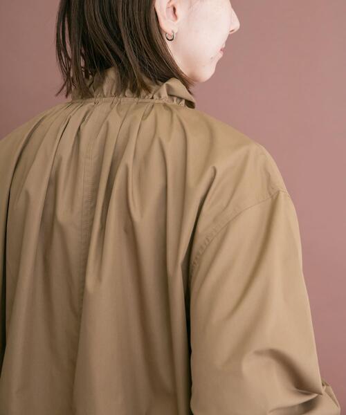 ITEMS URBANRESEARCH（アイテムズ アーバンリサーチ）の「フリル襟ブルゾン（ブルゾン・レディース・カーキ/ライトブラウン/ブラック・FREE）」の14枚目の写真