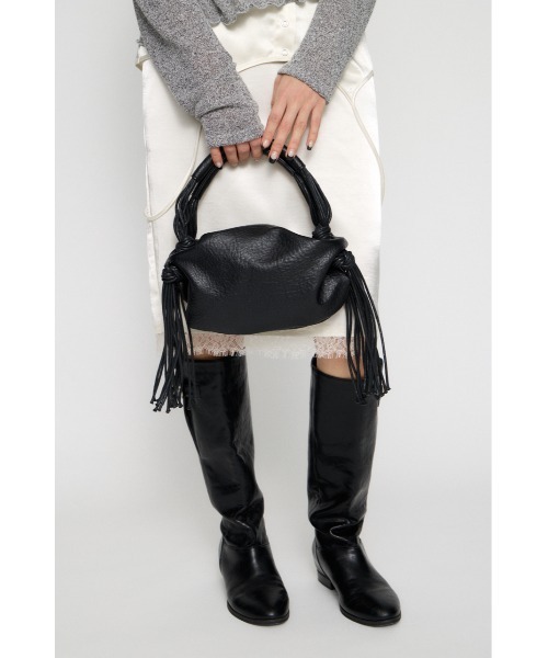 LAGUA GEM(ラグアジェム)の「FAUX LEATHER FRINGE バッグ(ショルダーバッグ・レディース・オフホワイト/ブラック・FREE)」の7枚目の写真