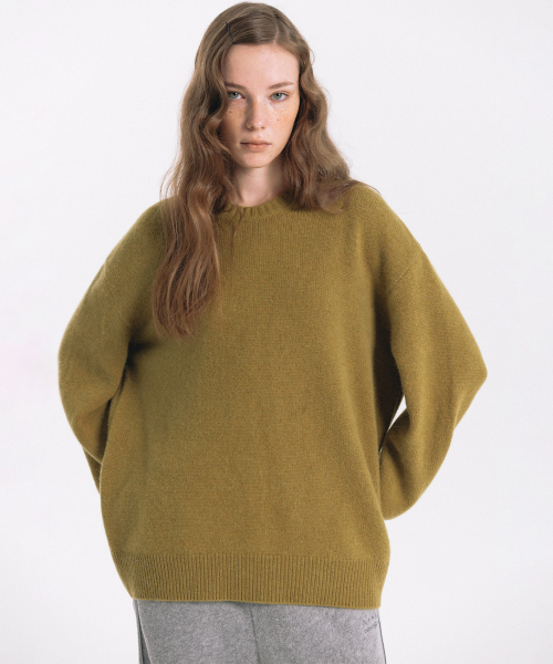 haag(ヘイグ)の「a round knit (olive)(ニット/セーター・レディース・その他・FREE)」の3枚目の写真