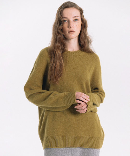 haag(ヘイグ)の「a round knit (olive)(ニット/セーター・レディース・その他・FREE)」の4枚目の写真