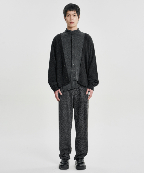 AJOBYAJO（アジョバイアジョ）の「Double Layered Turtleneck Cardigan [CHARCOAL]（カーディガン/ボレロ・レディース・その他・MEDIUM/LARGE）」の6枚目の写真