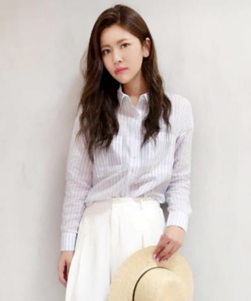 EGOIST（エゴイスト）の「2WAYストライプシャツ（シャツ/ブラウス・レディース・マルチ/ホワイト/ブルー・FREE）」の3枚目の写真