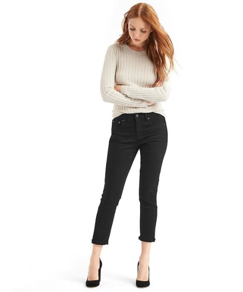 GAP(ギャップ)の「Gap AUTHENTIC 1969 Best Girlfriend Jeans(デニムパンツ・レディース・ブラック・26inch/24inch/27inch/29inch/23inch/28inch/25inch)」の4枚目の写真