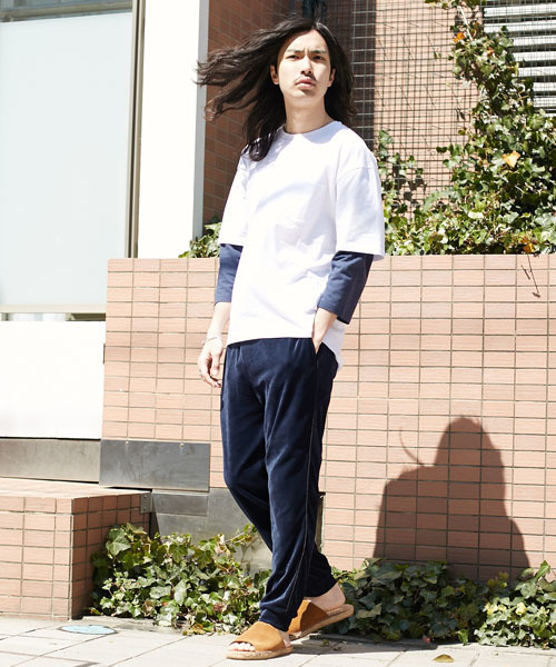 AMERICAN RAG CIE(アメリカンラグシー)の「ベロア素材 セットアップ スウェットパンツ(その他パンツ・メンズ・ネイビー/グリーン・2/1)」の15枚目の写真