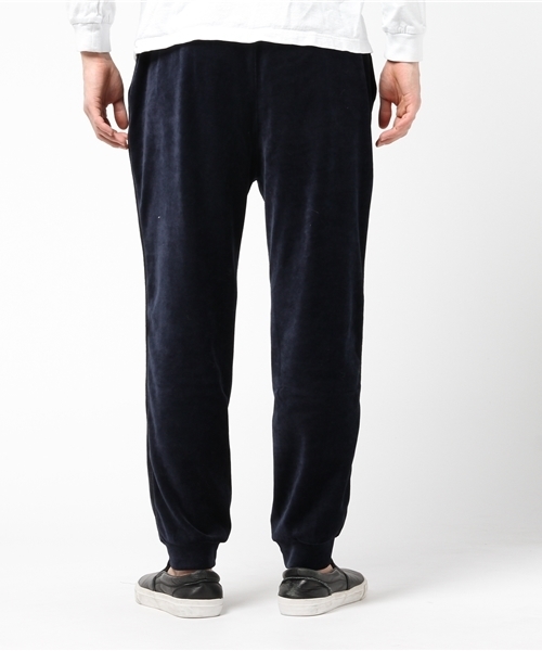 AMERICAN RAG CIE(アメリカンラグシー)の「ベロア素材 セットアップ スウェットパンツ(その他パンツ・メンズ・ネイビー/グリーン・2/1)」の4枚目の写真