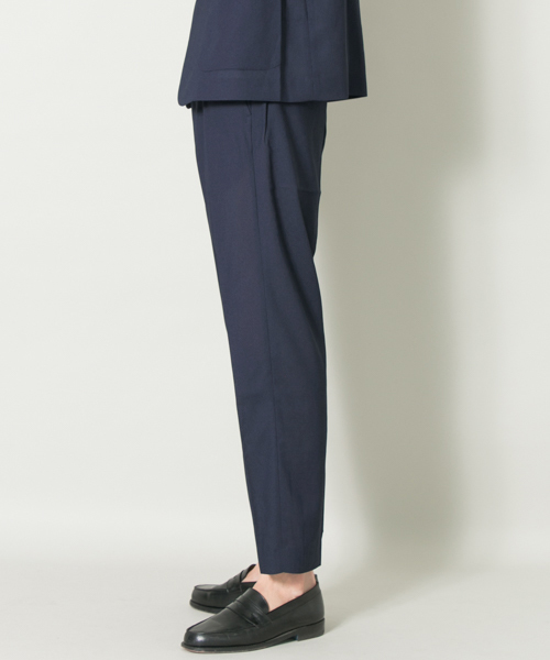 URBAN RESEARCH（アーバンリサーチ）の「UR COOLDRYKARAMI イージートラウザー（その他パンツ・メンズ・ネイビー/グレー・MEDIUM/LARGE）」の4枚目の写真
