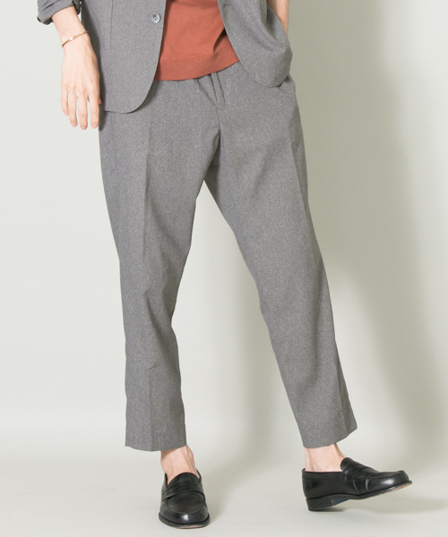 URBAN RESEARCH（アーバンリサーチ）の「UR COOLDRYKARAMI イージートラウザー（その他パンツ・メンズ・ネイビー/グレー・MEDIUM/LARGE）」の9枚目の写真