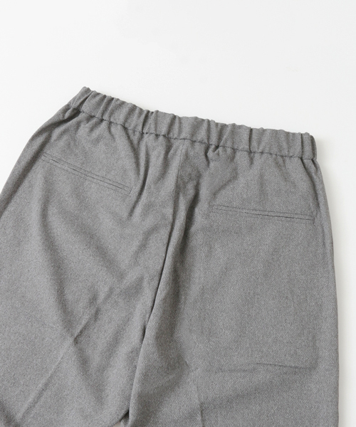 URBAN RESEARCH（アーバンリサーチ）の「UR COOLDRYKARAMI イージートラウザー（その他パンツ・メンズ・ネイビー/グレー・MEDIUM/LARGE）」の18枚目の写真