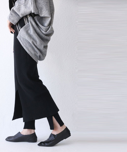 antiqua(アンティカ)の「刺繍柄ドルマンカーディガン(カーディガン/ボレロ・レディース・グレー系その他・FREE)」の4枚目の写真