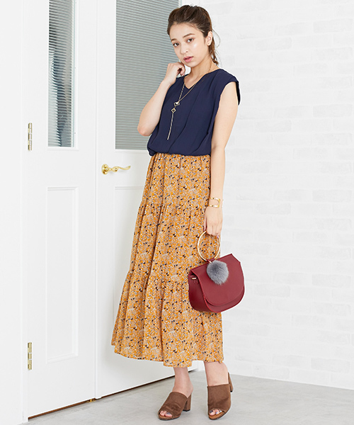 N.（N. Natural Beauty Basic）（エヌエヌナチュラルビューティーベーシック）の「フラワーティアードマキシスカート（スカート・レディース・イエロー系その他/ダークネイビー・MEDIUM）」の11枚目の写真