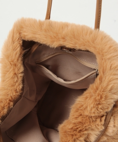 GLOBAL WORK（グローバルワーク）の「2WAYファーキンチャクBAG/772075（ショルダーバッグ・レディース・ベージュ/グレー/ブラック/ホワイト系その他/ブラック系その他・FREE）」の10枚目の写真