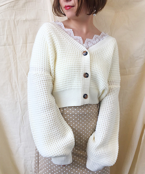 apres jour(アプレジュール)の「ワッフルVネックカーディガン【ZOZOTOWN限定アイテム】(カーディガン/ボレロ・レディース・ダークオレンジ/アイボリー/ベージュ/ブラウン/ミント/クリーム/ラベンダー・フリー)」の4枚目の写真