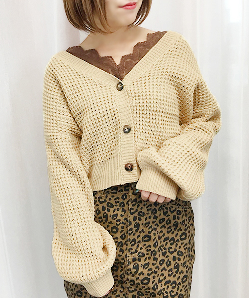 apres jour(アプレジュール)の「ワッフルVネックカーディガン【ZOZOTOWN限定アイテム】(カーディガン/ボレロ・レディース・ダークオレンジ/アイボリー/ベージュ/ブラウン/ミント/クリーム/ラベンダー・フリー)」の8枚目の写真