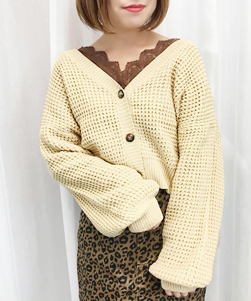 apres jour(アプレジュール)の「ワッフルVネックカーディガン【ZOZOTOWN限定アイテム】(カーディガン/ボレロ・レディース・ダークオレンジ/アイボリー/ベージュ/ブラウン/ミント/クリーム/ラベンダー・フリー)」の10枚目の写真