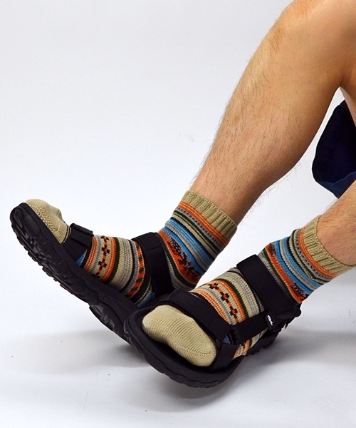 SHIPS（シップス）の「TEVA: HURRICANE XLT モデル（サンダル・メンズ・ブラック/レッド・27/26/25/28）」の2枚目の写真