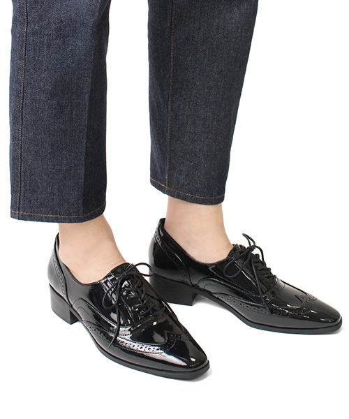 RANDA(ランダ)の「CAMILLE BIS RANDA/ストレスフリー/スクエアトゥレースアップシューズ(ドレスシューズ・レディース・ブラック/シルバー系その他・LL/S/M/L)」の2枚目の写真