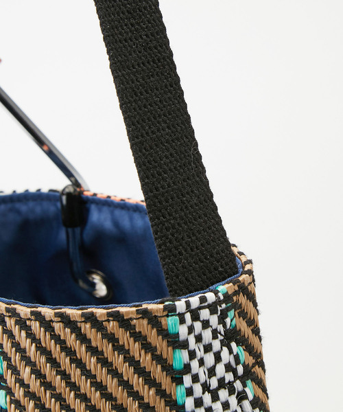 DISCOAT（ディスコート）の「メタルハンドル2WAYトートバッグ（ショルダーバッグ・レディース・ブルー/ラベンダー/ピンク/オレンジ・FREE）」の8枚目の写真