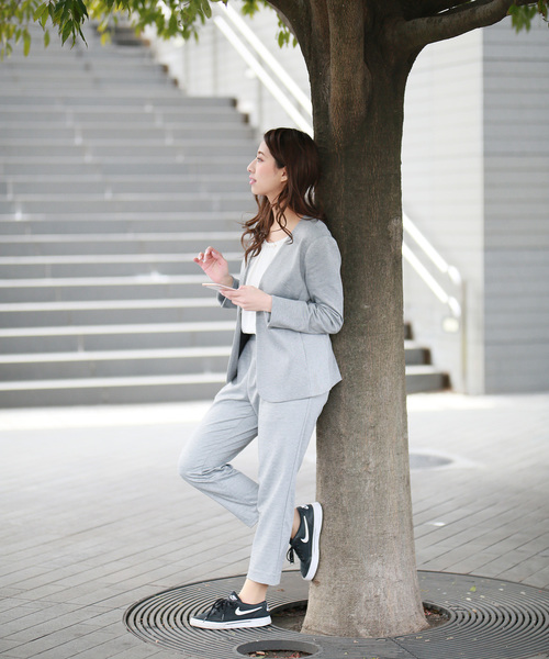 TRUDEA(トルディア)の「モクロディアンクルパンツ(その他パンツ・レディース・ライトグレー/ネイビー・MEDIUM/LARGE)」の8枚目の写真