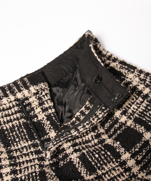 VIS(ビス)の「ループツイードショートパンツ(その他パンツ・レディース・ベージュ/ブラック系その他/グレー・MEDIUM/SMALL)」の5枚目の写真