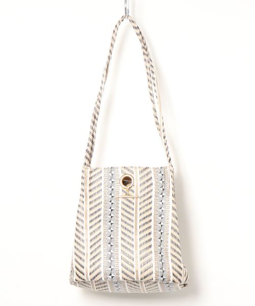 DISCOAT（ディスコート）の「ペーパーT字ショルダー（かごバッグ・レディース・サンドベージュ/ブラウン/ベージュ/レッド・FREE）」の12枚目の写真