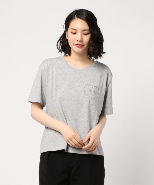 La TOTALITE(ラトータリテ)の「SHAMAN ロゴT*PTIT CON◆(Tシャツ/カットソー・レディース・ホワイト/グレー・FREE)」の4枚目の写真