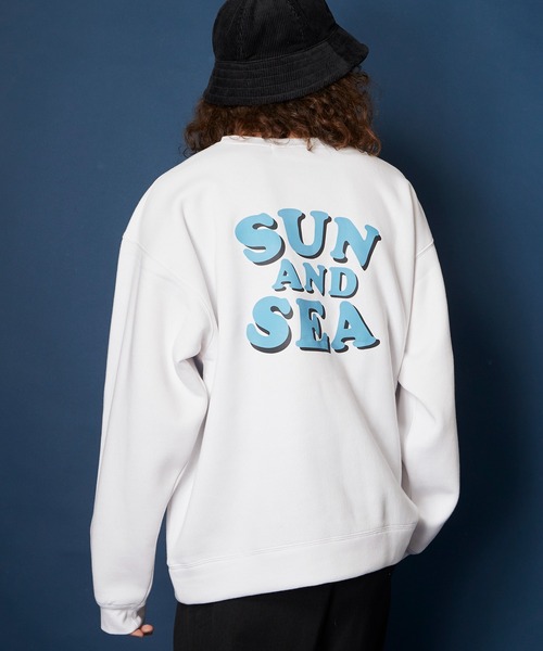 MEMENTISM（メメントイズム）の「裏起毛オーバーサイズプルオーバースウェットトレーナー　ユニセックス（スウェット・メンズ・ホワイト/ブラック/グレー/チャコール/ベージュ/ネイビー/パープル/ライトピンク/レッド/ワイン/オレンジ/グレー系その他2/ブラック系その他2/ホワイト系その他2/レッド系その他2/ピンク系その他2/ブルー系その他2/パープル系その他2/オレンジ系その他2/その他1/ホワイト系その他3/レッド系その他5/オレンジ系その他3/オレンジ系その他4/その他2/グレー系その他3/レッド系その他4/レッド系その他3/ピンク系その他4/ピンク系その他3/レッド系その他/オレンジ系その他/ピンク系その他/グレー系その他4/パープル系その他3/パープル系その他4/ブルー系その他5/ブルー系その他3/ブラック系その他4/ブラック系その他3/ホワイト系その他4/ベージュ系その他/ホワイト系その他/ブルー系その他/ブラック系その他/グレー系その他/パープル系その他/その他3/その他/グレー系その他6/クリーム/B/C/ブラック×ピンク/グレー×サックスブルー/グレー系その他5/ブラック×ブルー/ダークグリーン/レディッシュグレー/ヘザーグレー/サンドベージュ/カーキ/杢グレー/ライトベージュ/ブラウン系その他6/グリーン系その他4/ラベンダー/エメラルド/アーミー/アッシュグレー/ライトパープル/ブラウン系その他5/オートミール/ブルーグラス/ミント/ブラウン系その他2/オリーブドラブ/ブルー系その他7/ウィート/オリーブ/ホワイト×ブルー/ブラウン系その他3/ダークブルー/ライトグリーン/ライラック/グレイッシュブルー/グリーン系その他3/ライトグレー/パープル系その他6/ブラウン系その他4/ライトアッシュグレー/ベージュ系その他5/ミックスグレー/パープル系その他5/タン/White/ダークカーキ/トップグレー/グレー×ホワイト/モカ/A/レッドパープル/グリーン×ピンク/グレー×ピンク/チョコ/クリアグリーン/霜降りグレー/ホワイト×ピンク/ダークオリーブ/Black/ベージュ系その他2/チャコールグレー×ブラック/LT.Gray/セージグリーン/ホワイト系その他7/ベージュ×ブラック/プラム/ケリー/ブラック×ブラック/ブラック×グリーン/ブラック系その他6/ブラックミックス/ブラック系その他5/バイオレット/その他4/ブルーグレー/ライム/ベージュ系その他6/ブラック×レッド/モスグリーン/ライトブルーグレー/グレー系その他7/ホワイト×ブラック/ライトグレー系1/ライトグレー系6/ライトグレー系7/その他14/ライトグレー系/ライトグレー系4/その他10/その他12/ホワイト系4/ホワイト系1/ホワイト系3/ホワイト系7/その他11/ホワイト系6/ホワイト系5/その他16/ホワイト系9/ホワイト系8/ベージュ系8/その他18/その他19/ライトグリーン系2/ライトグリーン系1/ライトグリーン系/ライトグリーン系5/ライトグリーン系4/ライトグリーン系3/その他15/ライトグリーン系7/ネイビー系1/ネイビー系/ライトグリーン系8/ベージュ系5/ブルー系9/ネイビー系2/その他17/ブラック系/ブラック系3/ブラック系6/ベージュ系6/ベージュ系9/グレー系3/グレー系6/ライトグリーン系6/ライトグリーン系9/ホワイト系2/ライトグレー系2/ライトグレー系5/グレー系/ライトグレー系9/グレー系9/ブルー系1/ネイビー系5/ネイビー系8/その他13/ブラック系9/ライトグレー系8/グレー系4/グレー系2/グレー系7/グレー系1/グレー系5/ベージュ系2/ベージュ系/ベージュ系1/ブラック系4/グレー系8/ブラック系2/ブラック系1/ブラック系8/ブラック系7/ブラック系5/ライトグレー系3/ピンク系2/ピンク系7/ブルー系8/ピンク系6/ピンク系9/ピンク系5/ピンク系8/ブルー系2/ピンク系1/ピンク系4/ホワイト系/ベージュ系3/ブルー系4/ブルー系3/ベージュ系7/ベージュ系4/ネイビー系4/ネイビー系3/ブルー系/ネイビー系9/ネイビー系7/ブルー系7/ブルー系6/ピンク系3/ブルー系5/ネイビー系6・SMALL/MEDIUM/LARGE/X-LARGE/3/2/M size/L size）」の17枚目の写真