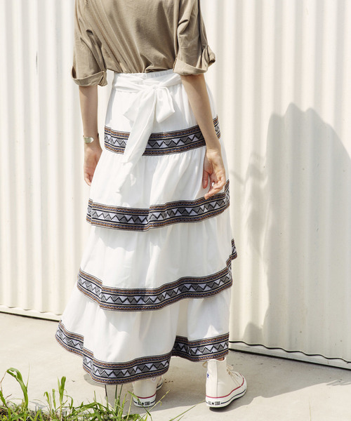 ALEXIA STAM（アリシアスタン）の「Tiered Maxi Skirt/マキシスカート（スカート・レディース・ホワイト/ブラウン/チャコール・FREE）」の10枚目の写真