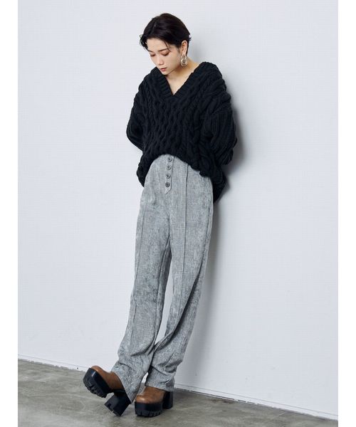 EMODA(エモダ)の「ラインケーブルニット(ニット/セーター・レディース・ホワイト/ブラック/レッド/カーキ・FREE)」の6枚目の写真