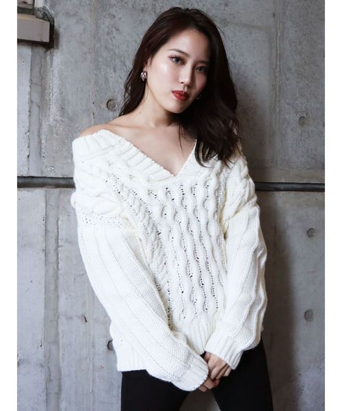 EMODA(エモダ)の「ラインケーブルニット(ニット/セーター・レディース・ホワイト/ブラック/レッド/カーキ・FREE)」の7枚目の写真